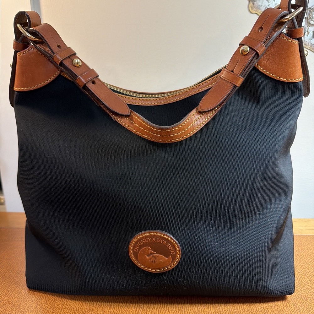 Dooney & Bourke Nylon Large Erica Black With Brown Leather EUC Red Interior